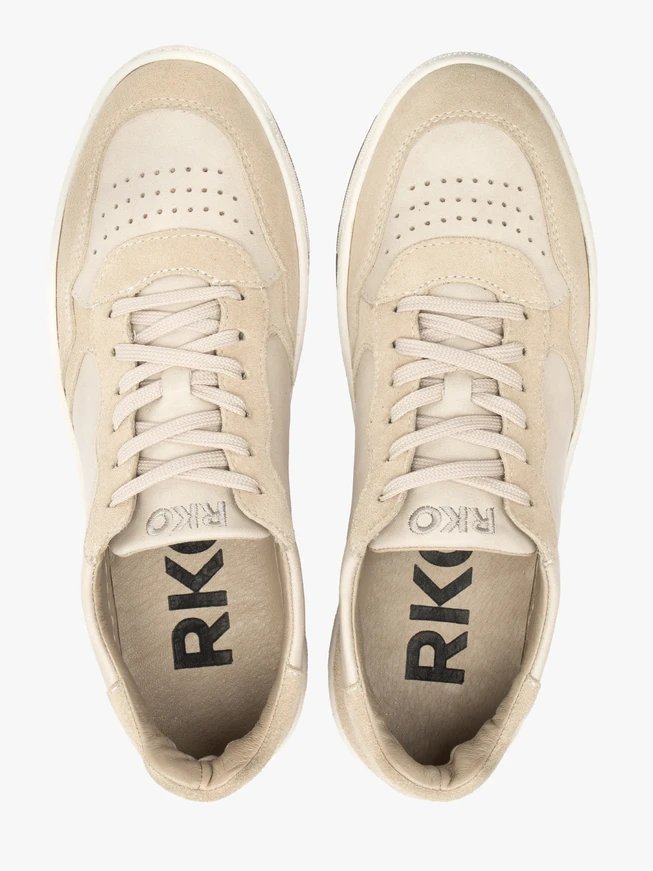 Cremefarbene sportliche Halbschuhe
