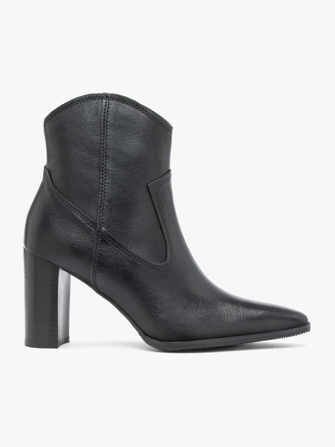 Schwarze hochhackige Cowboystiefel