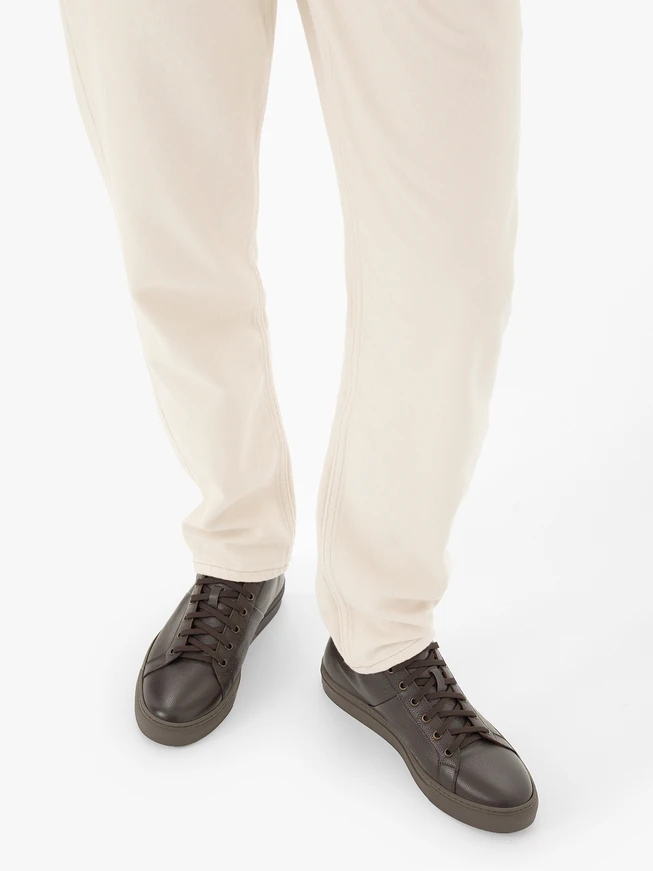 Dunkelbraune Lederstiefel