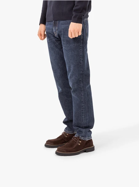 Braune Veloursstiefel