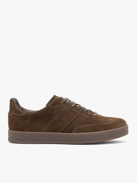 Halbe Sportschuhe aus braunem Veloursleder