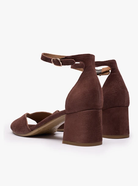 Dunkelbraune Stiletto-Sandalen
