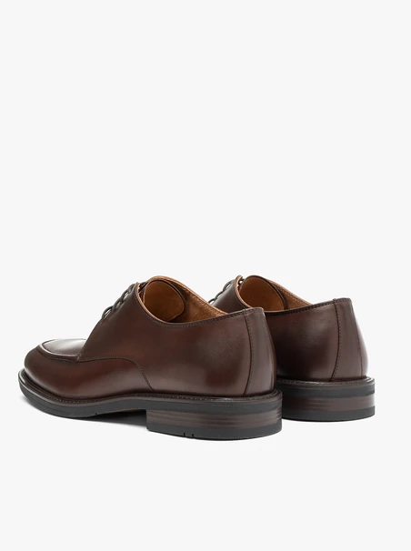 Braune formelle Halbschuhe der Spitzenklasse