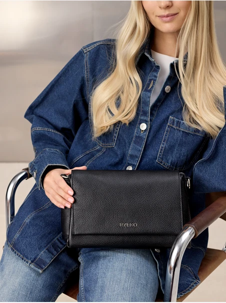 Schwarze Handtasche mit Magnetverschluss
