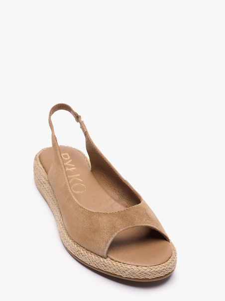 Hellbraune Slipper-Sandalen