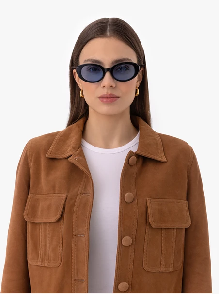 Ovale Sonnenbrille mit blauen Gläsern
