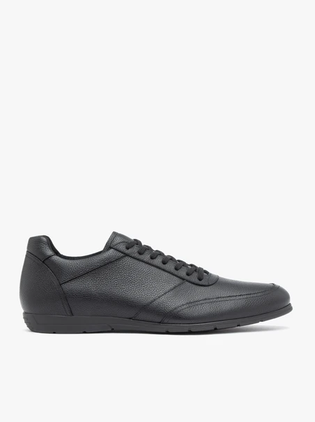 Schwarze Lederhalbschuhe