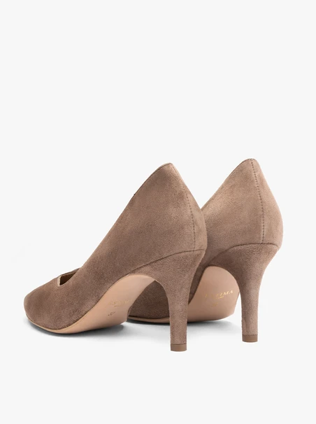 Beigefarbene Stiletto-Pumps aus Velours
