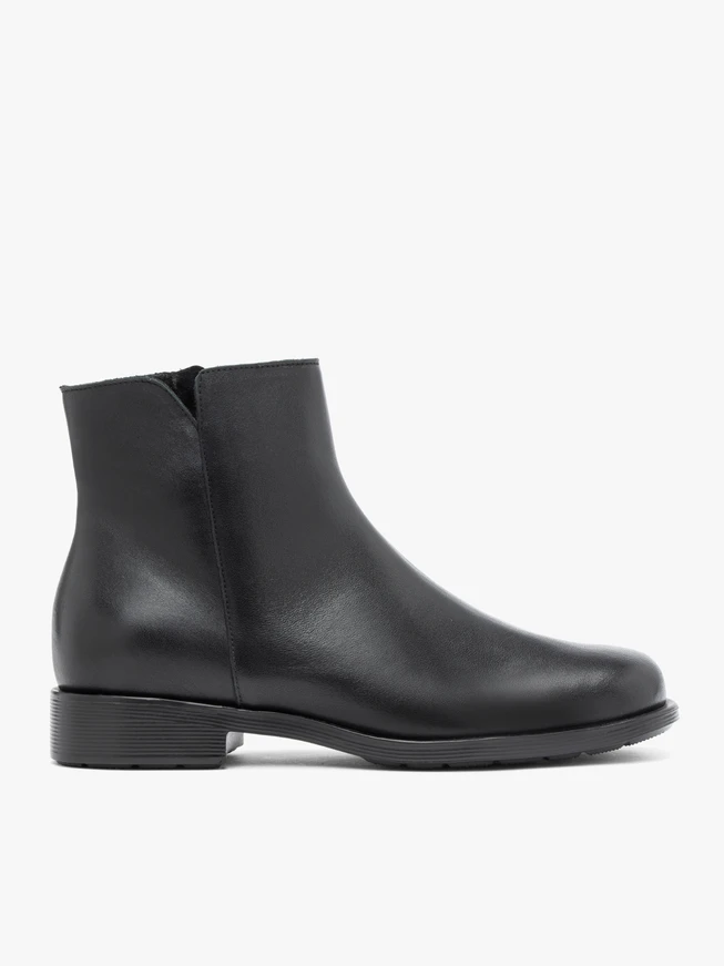 Schwarze Lederstiefel