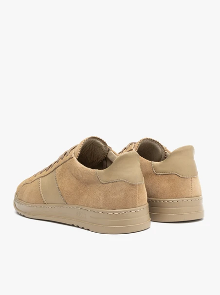Beige Sporthalbschuhe
