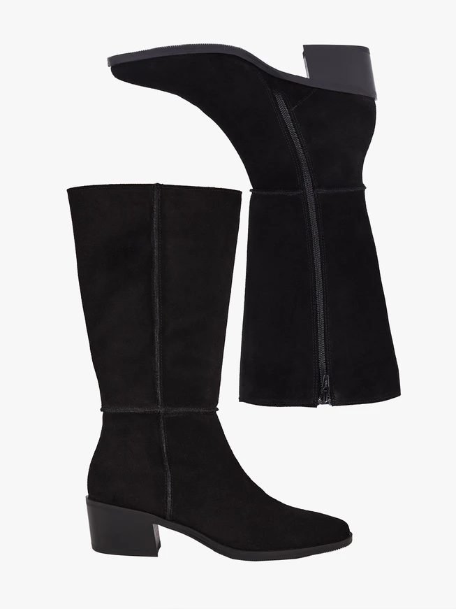 Schwarze, höhere Stiefeletten mit Absatz