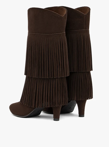 Dunkelbraune Stiefel mit Fransen