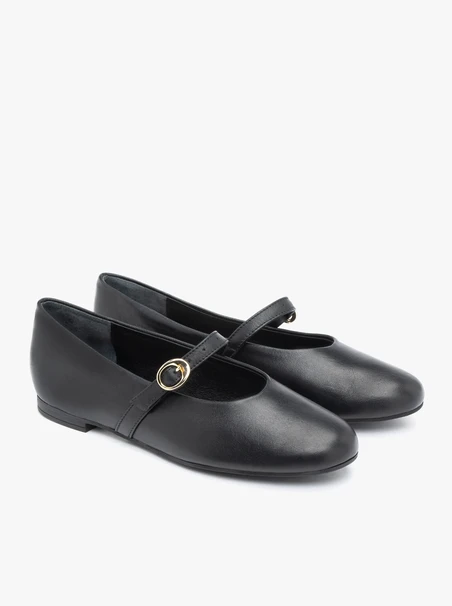 Schwarze Riemchen-Ballerinas