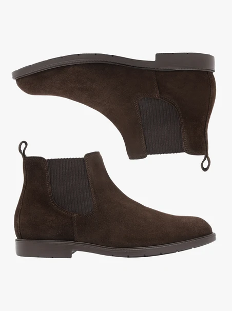 Braune Velours-Pantoffeln
