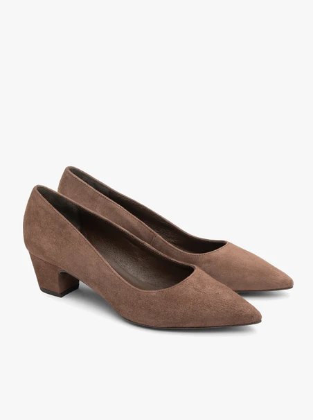Pumps aus braunem Veloursleder mit Stilettoabsatz
