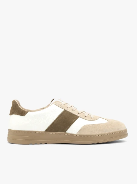 Cremebraune sportliche Halbschuhe