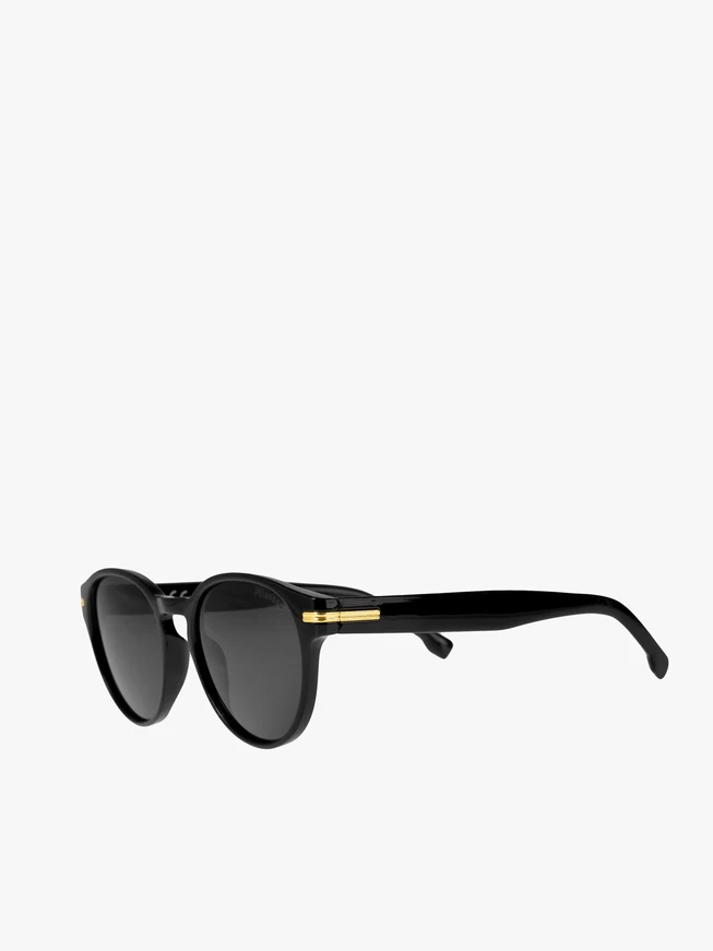Runde schwarze Sonnenbrille