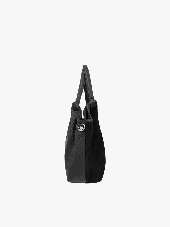 Schwarze weiche Handtasche