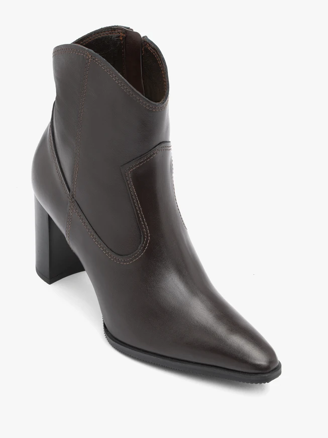 Dunkelbraune Cowboystiefel mit Absatz