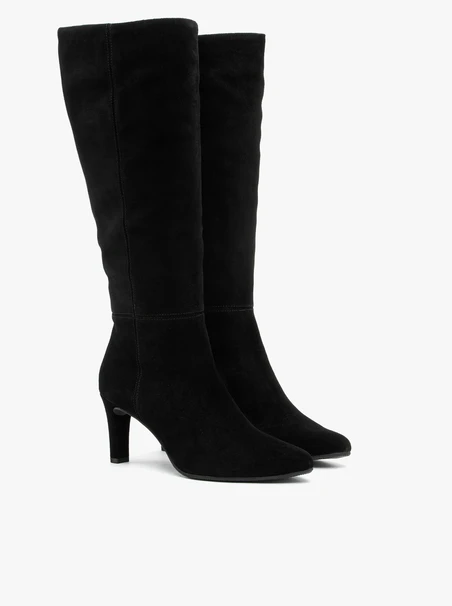 Schwarze Stiefel mit breitem Schaft
