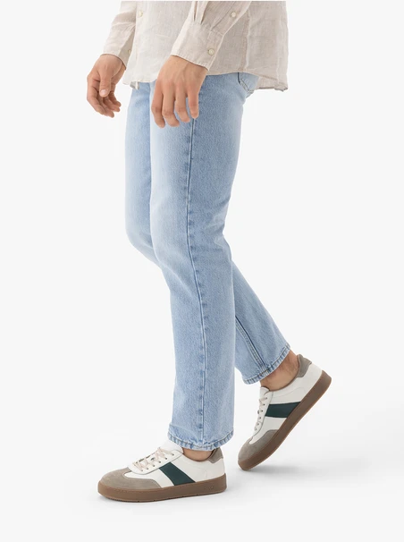 Cremefarbene sportliche Halbschuhe