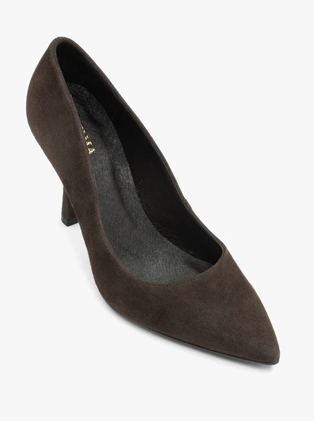 Dunkelbraune Pumps aus Veloursleder