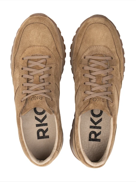 Beigefarbene Schnürhalbschuhe