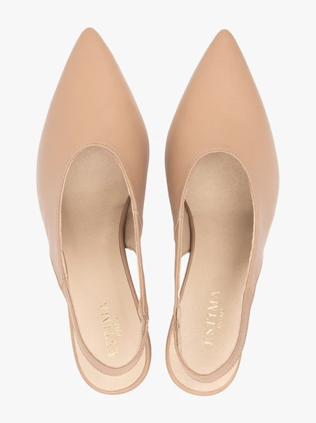 Beigefarbene Slipper-Pumps