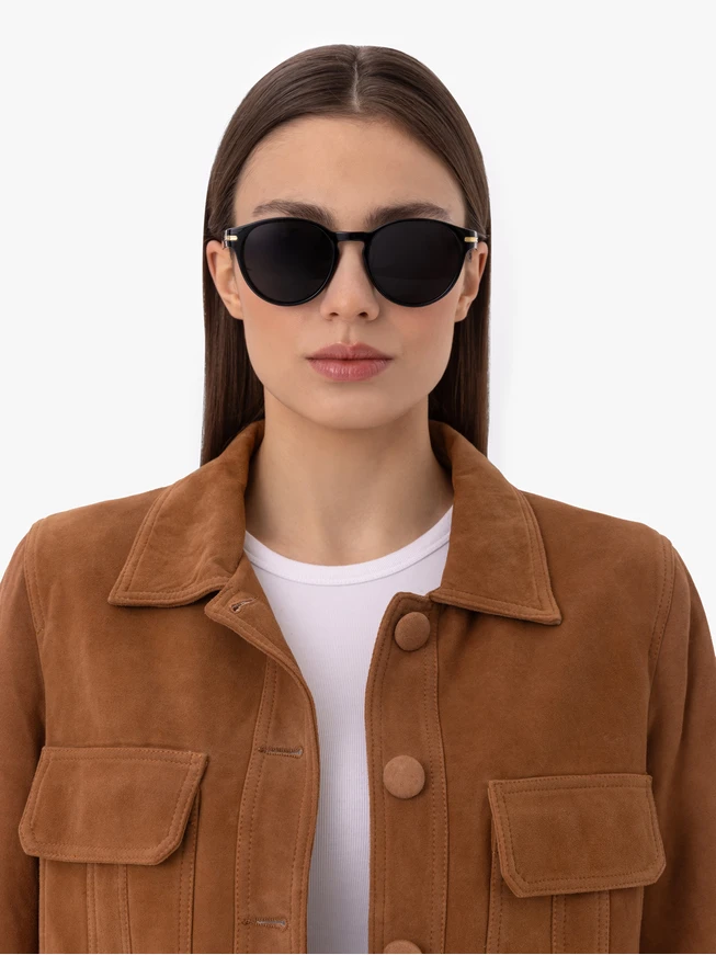 Runde schwarze Sonnenbrille