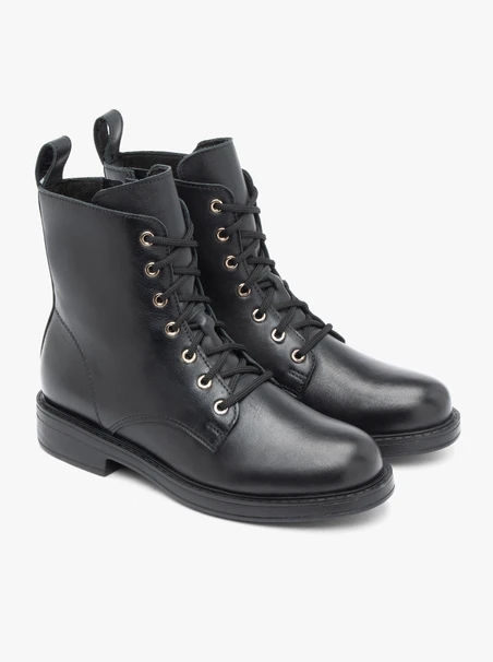 Schwarz genarbte Lederstiefel