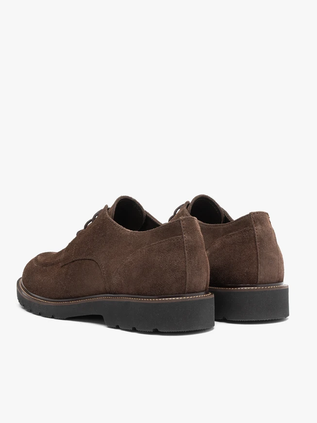 Halbschuhe aus dunkelbraunem Veloursleder