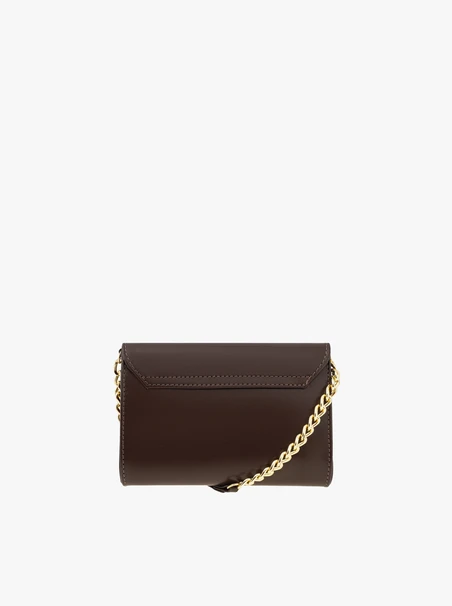 Braune Clutch mit Kette