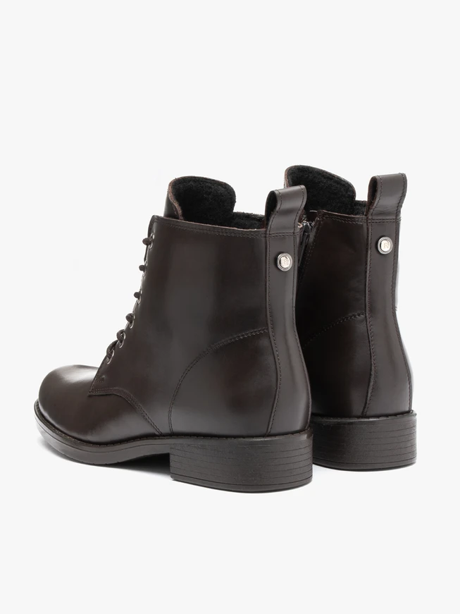 Braune Vollnarbenlederstiefel