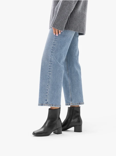 Schwarze Stöckelschuhe