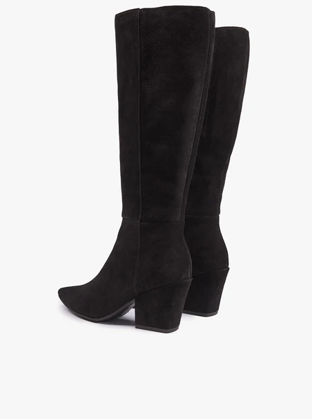 Schwarze, ungefütterte Stiefel mit weitem Schaft