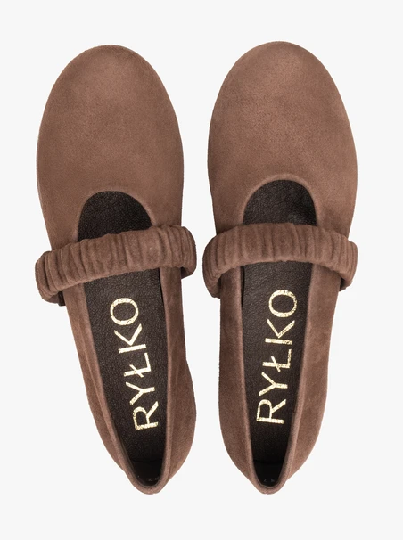 Braune Riemchen-Ballerinas