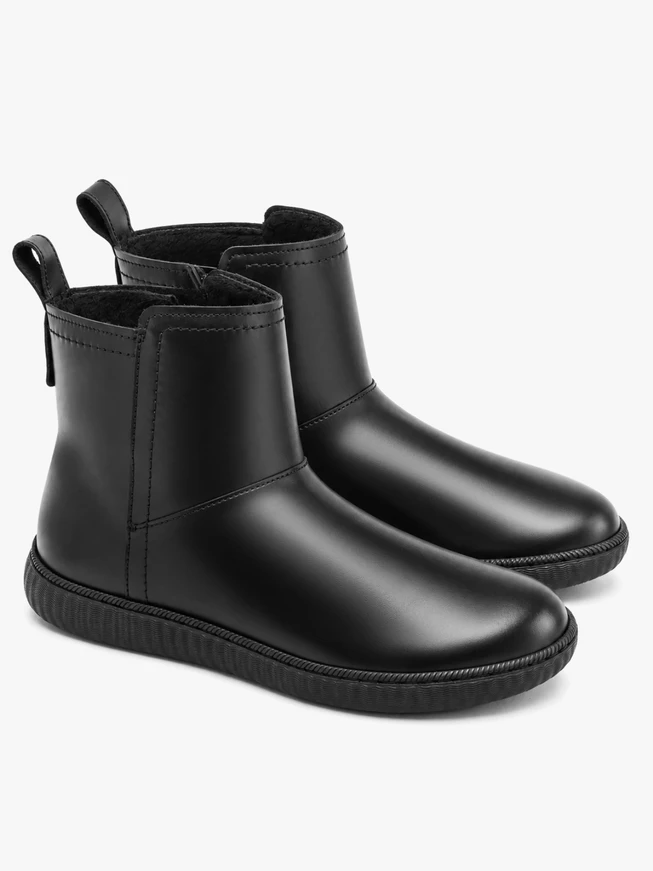Schwarze Schneestiefel aus Glattleder