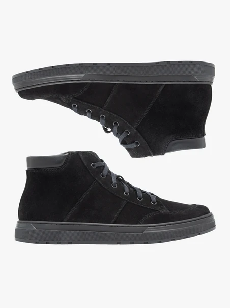 Schwarze sportliche Stiefelette