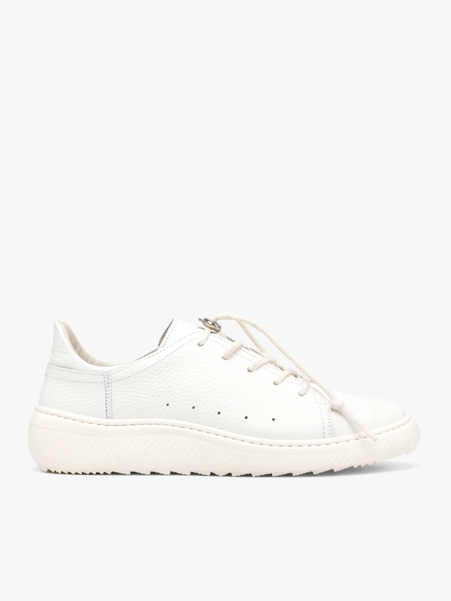 Weiße Sportschuhe aus Leder