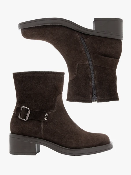 Dunkelbraune Velours-Stiefeletten mit Schnalle