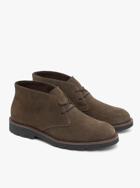 Stiefel aus olivfarbenem Veloursleder