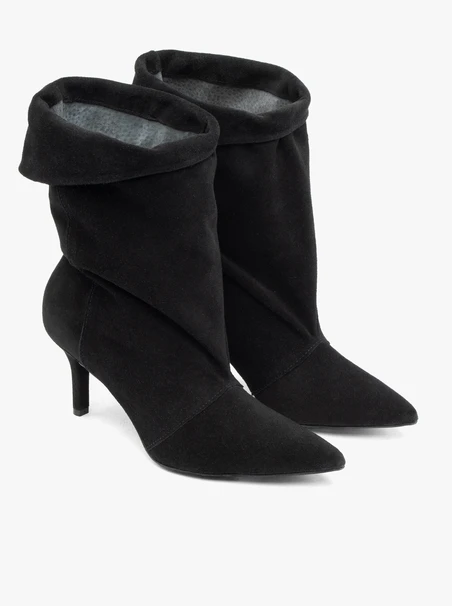 Schwarze Bowler-Stiefel mit hohem Stiletto