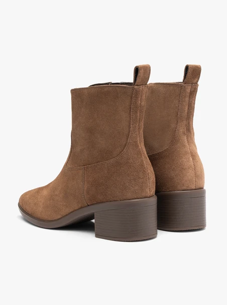Braune Cowboystiefel