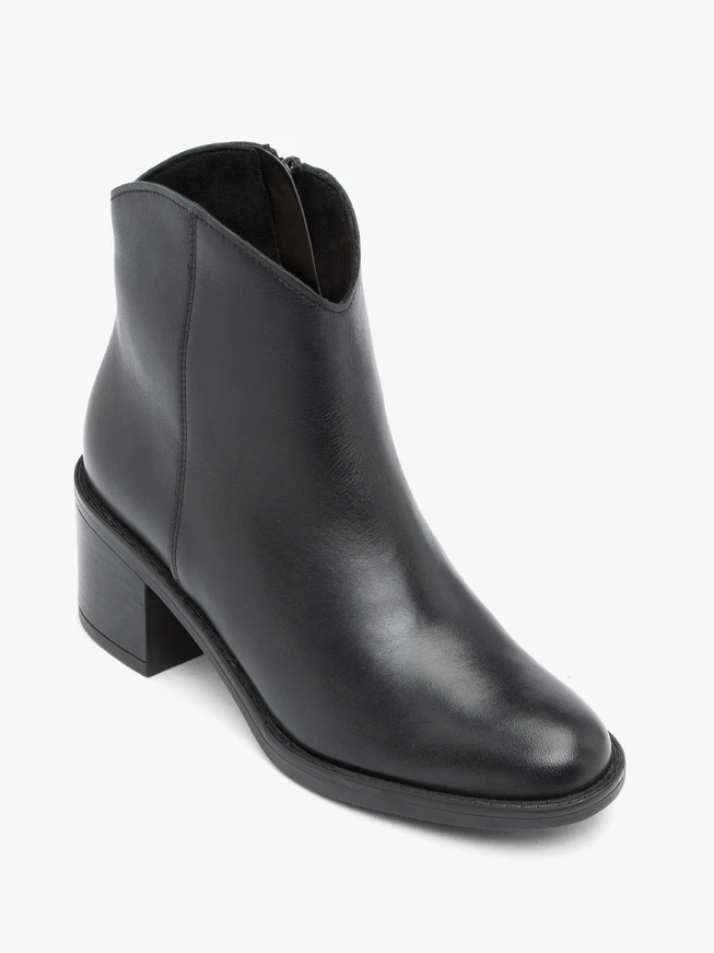 Schwarze Cowboystiefel aus Leder