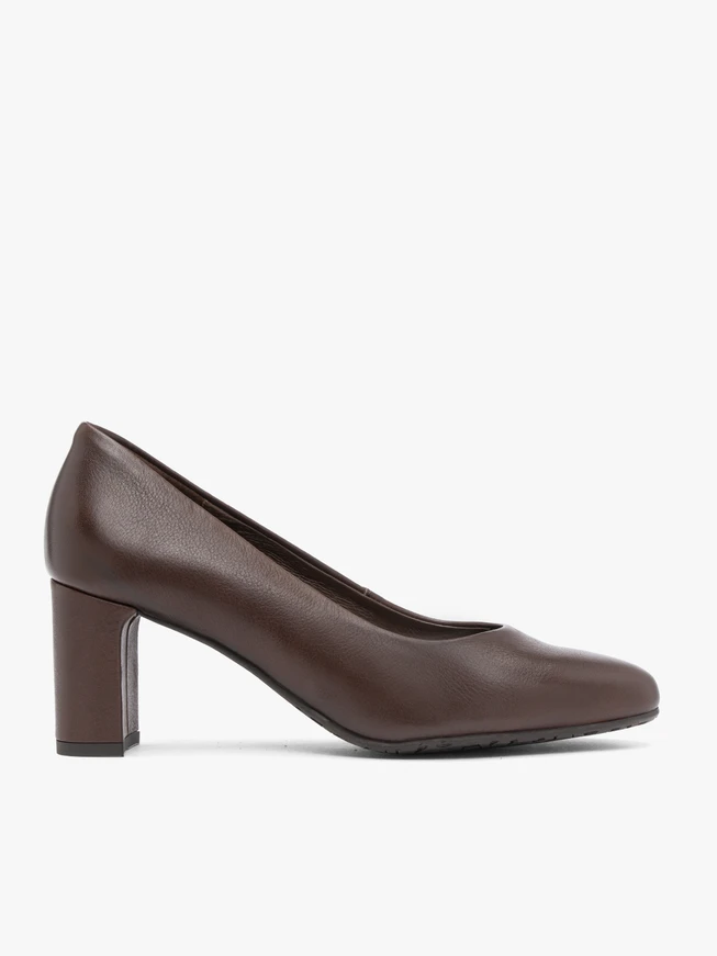 Braune Pumps mit hohem Absatz