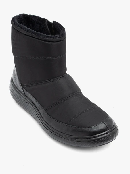 Schwarze Lederstiefel