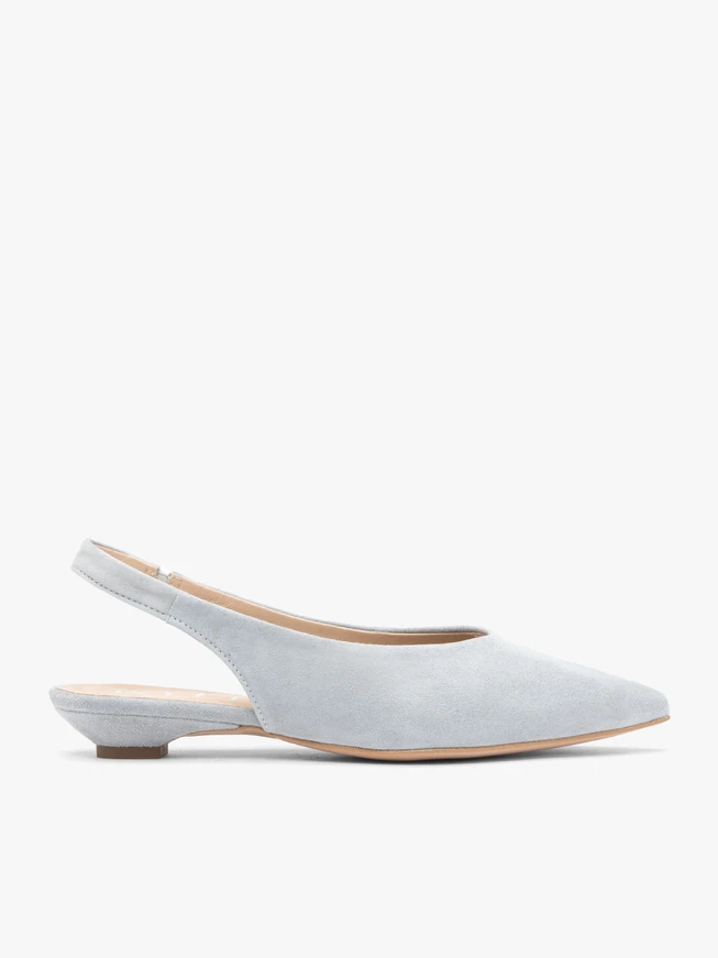 Hellblaue Slingback-Pumps mit spitzer Zehe