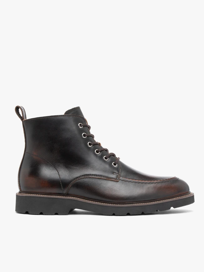 Braune Lederstiefel