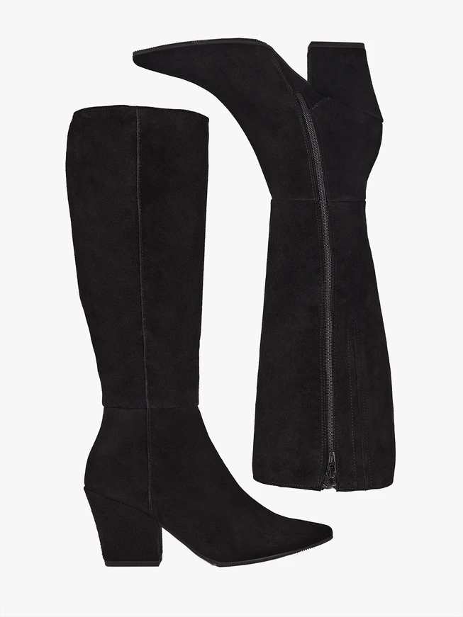 Schwarze, ungefütterte Stiefel mit breitem Schaft