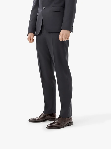 Dunkelbraune elegante Halbschuhe